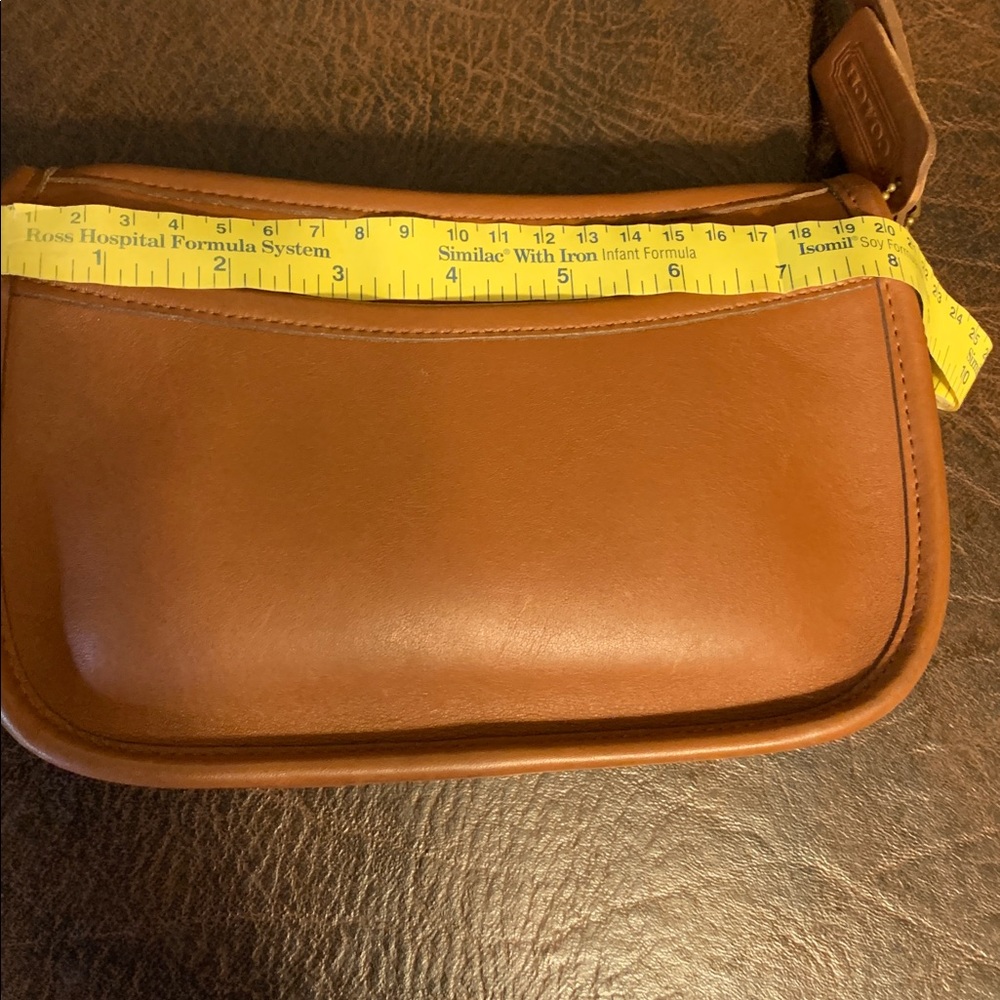 COACH Vintage British Tan Wendie 9031 leather bag - Picture 9 of 10